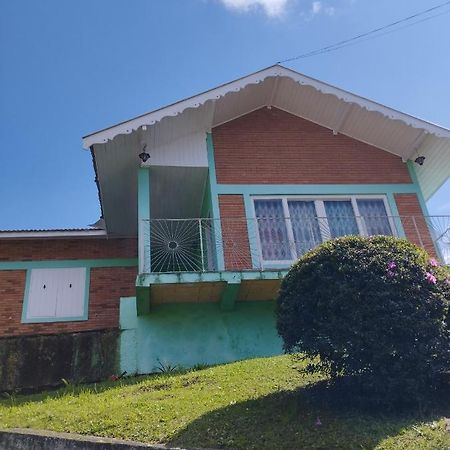 Casa Aconchegante Na Serra Campos do Jordão Eksteriør bilde