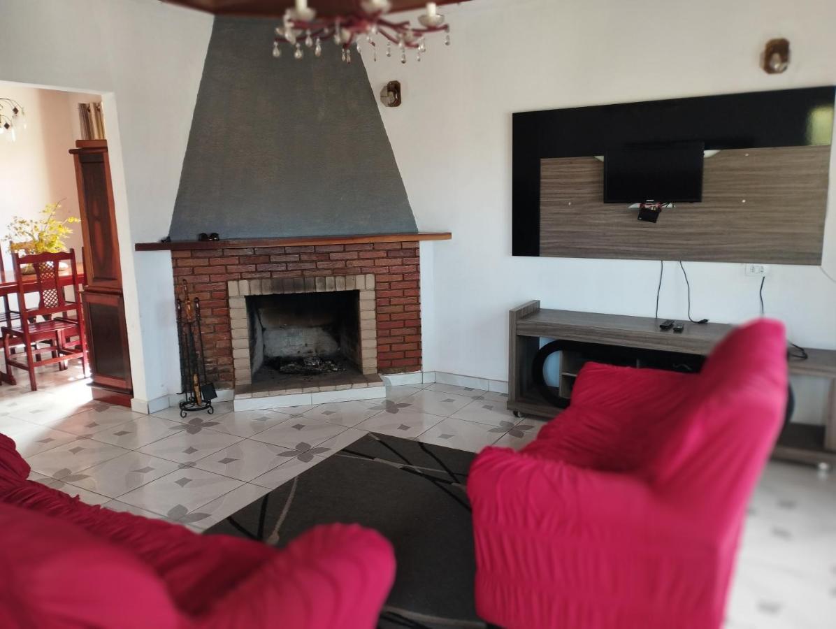 Casa Aconchegante Na Serra Campos do Jordão Eksteriør bilde
