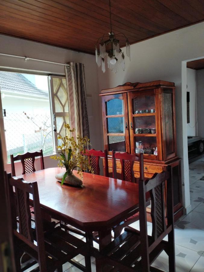 Casa Aconchegante Na Serra Campos do Jordão Eksteriør bilde